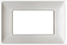 Carica l'immagine nel visualizzatore di Gallery, 10PZ Placche 3 Posti Bianco compatibile con Bticino Matix tipo AM4803BBN sottile per supporti 503SA