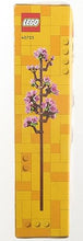 Carica l'immagine nel visualizzatore di Gallery, LEGO Fiori di Ciliegio, Set per Adulti, Bambine e Bambini a Partire da 8 Anni, Regalo per San Valentino per Ragazza, Ragazzo, Donna, Uomo, Lei o Lui, Decorazione Floreale per Casa da Esposizione 40725