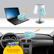 Carica l'immagine nel visualizzatore di Gallery, Swiffer Duster Spazzolone + Piumino Catturapolvere, 2 Pezzi