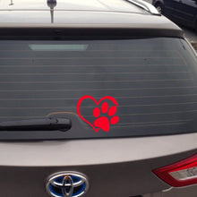 Carica l'immagine nel visualizzatore di Gallery, Adesivo per Auto, a Forma di Zampa con Cuore, Resistente all’autolavaggio, Nero.