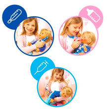 Carica l'immagine nel visualizzatore di Gallery, Cicciobello Bua, Bambola Interattiva con Accessori, Giochi Bambini 2 anni, Cicciobello con Accessori per la Cura Come Termometro e Stetoscopio, Usa il Ciuccio per Farlo Smettere di Piangere!