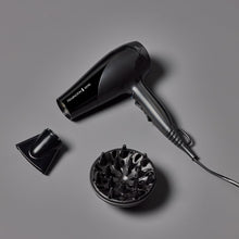 Carica l'immagine nel visualizzatore di Gallery, Remington Asciugacapelli 2200W - Leggero e Potente - Funzione Ionica per risultati ottimi, 3 livelli di riscaldamento, 2