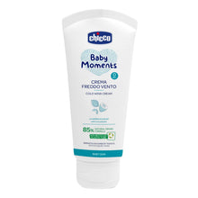 Carica l'immagine nel visualizzatore di Gallery, Artsana Chicco Baby Moments Crema Freddo Vento con Burro di Cacao e Vitamina E, con Formula Naturale, 0+ Mesi, 50 ml