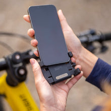 Carica l'immagine nel visualizzatore di Gallery, SP CONNECT Universal Phone Clamp | SPC+ | Morsetto Supporto Smartphone Universale