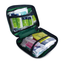 Carica l'immagine nel visualizzatore di Gallery, Lewis-Plast Kit di Primo Soccorso Premium da 90 Pezzi Include Collirio, 2 Pacchi di Ghiaccio e Coperta di Emergenza, Ide