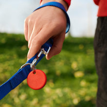 Carica l'immagine nel visualizzatore di Gallery, Chipolo POP Tracker - Un tracker Bluetooth sonoro, colorato
