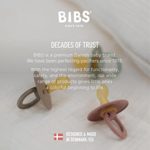 Carica l'immagine nel visualizzatore di Gallery, BIBS Colour Ciuccio confezione da 2 pezzi. Privo di BPA, Tettarella tonda. Lattice di gomma naturale, Misura 1 (0-6 mesi