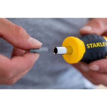 Carica l'immagine nel visualizzatore di Gallery, STANLEY Cacciavite a cricchetto multi-inserto Stubby, 6 inserti, 0-66-357