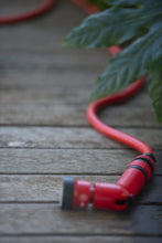 Carica l'immagine nel visualizzatore di Gallery, FITT YOYO 10 m, Tubo Acqua da Giardino Estensibile per Irrigazione con Pistola Multigetto, Rosso