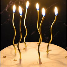 Carica l'immagine nel visualizzatore di Gallery, 24 Candele Torta Compleanno Spirale Champagne