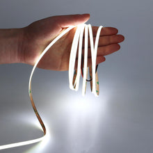 Carica l'immagine nel visualizzatore di Gallery, GOMING 12V 5mm Larghezza COB Striscia LED Bianco Freddo 6000K 5M CRI 93+