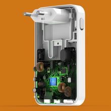 Carica l'immagine nel visualizzatore di Gallery, Hama Caricatore USB C (caricatore rapido 65 Watt, spina di ricarica per presa 2 x USB-C, 1 x USB-A, per cellulare, lapto