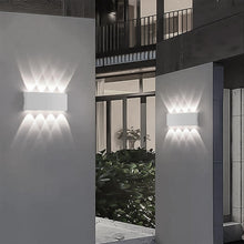 Carica l'immagine nel visualizzatore di Gallery, Voltix Applique da Parete LED per Interni ed Esterni, 8W Luce Fredda 6000K, Lampada da Muro Impermeabile, Design Moderno