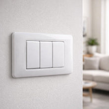 Carica l'immagine nel visualizzatore di Gallery, 4 Pezzi Falso Polo Compatibile con Vimar Plana Bianco | Tappo Copriforo Modulo Cieco per Serie Civile | Placca Interrutt