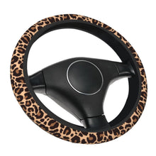 Carica l'immagine nel visualizzatore di Gallery, Rivestimento per volante auto con stampa leopardata, universale in neoprene da 38 cm/15 pollici, antiscivolo, protettore