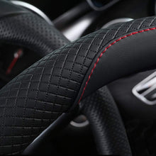 Carica l'immagine nel visualizzatore di Gallery, Coprivolante in Pelle Universale 37-39cm, Protezione Custodia Volante Auto, Microfibra Antiscivolo Traspirante Durevole 