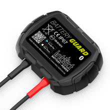 Carica l'immagine nel visualizzatore di Gallery, intAct Battery-Guard, monitor per batterie per il monitoraggio Bluetooth di batterie al piombo e al litio da 12 V, con v
