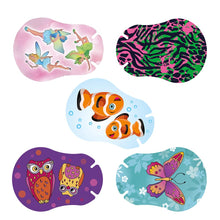 Carica l'immagine nel visualizzatore di Gallery, MASTER AID Ortopad Girls Medium - Cerotti Colorati Oculari per Bambini - Cerotto Occlusore Occhio Bambini per il Trattam