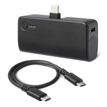 Carica l'immagine nel visualizzatore di Gallery, Amazon Basics Power Bank da 5000mAh, Max. 20W, Caricabatterie Portatile con Connettore USB-C Integrato, per Telefoni e T