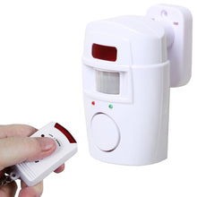 Carica l'immagine nel visualizzatore di Gallery, TRIXES Allarme con Sensore di Movimento Alimentato a Batteria, Compresi Telecomandi, per Giardino, Capanno e Caravan