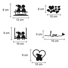 Carica l'immagine nel visualizzatore di Gallery, StickerDesign Adesivi per interruttore 5 Pezzi spine placche BAMBINI SULLA PANCHINA ALTALENA LOVE CUORICINI GATTINI E CU