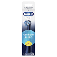 Carica l'immagine nel visualizzatore di Gallery, Oral-B Testine di Ricambio iO Ultimate Clean, Nere, 4 Ricambi