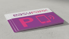 Carica l'immagine nel visualizzatore di Gallery, KIT 5 ADESIVI EasyPark in PVC Compatti e Resistenti Perfetti per Chi Usa l’App di Parcheggio Facili da Applicare su Vetr