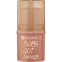 Carica l'immagine nel visualizzatore di Gallery, essence BABY GOT abbronzante in stick naturale lunga tenuta (5,5 g)