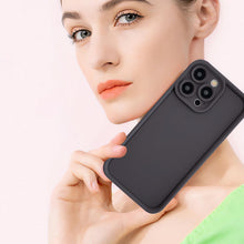 Carica l'immagine nel visualizzatore di Gallery, PanXCase Cover Silicone per Oppo A6x 5G 4G / A6 5G 4G / A6k