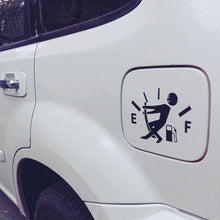 Carica l'immagine nel visualizzatore di Gallery, Adesivo per decorare il coperchio del serbatoio dell’auto, design divertente con l’indicatore della benzina