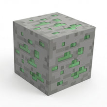 Carica l'immagine nel visualizzatore di Gallery, Lampada LED Cubo Smerald Pixel Miner - Luce Notturna Verrde per Gamer con Design a Blocchi Luminosi, Alimentazione USB -
