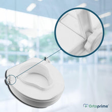 Carica l'immagine nel visualizzatore di Gallery, OrtoPrime Rialzo WC per Disabili con Coperchio - Altezza 10 cm - Alzawater Ortopedico con Sistema di Fissaggio Laterale 