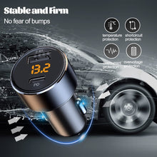 Carica l'immagine nel visualizzatore di Gallery, Caricabatteria Auto USB C 30 W, Adattatore Mini 2.4A con Display a LED di Tensione per Caricatore Auto da 12 W e 18 W PD