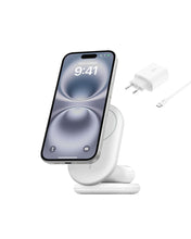 Carica l'immagine nel visualizzatore di Gallery, Belkin BoostCharge Caricabatteria magnetico pieghevole 2 in 1 con Qi2 15W, Caricatore wireless compatibile con MagSafe, 