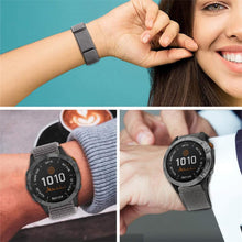 Carica l'immagine nel visualizzatore di Gallery, Cinturino compatibile con Garmin Fenix 7X/6X/5X/3/D2 Bravo/Descent MK1, cinturino per orologi Garmin, cinturino di ricam