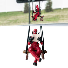 Carica l'immagine nel visualizzatore di Gallery, Ciondolo per Auto, Simpatico Ciondolo Deadpool, Altalena Ciondolo a Forma Oscillante, Ciondolo per Specchietto Retroviso