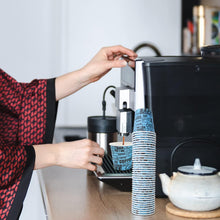 Carica l'immagine nel visualizzatore di Gallery, COFFISANO 200 Bicchierini da Caffè Colorati | Bicchieri in Cartoncino da 75 ml per Espresso Tè Bevande Usa e Getta in Mo