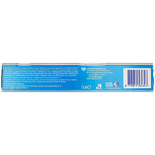 Carica l'immagine nel visualizzatore di Gallery, Colgate Dentifricio Triple Action, 75ml