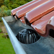 Carica l'immagine nel visualizzatore di Gallery, FIRST PLAST PF26 Parafoglie per Canali di Gronda, Nero