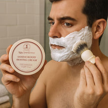 Carica l'immagine nel visualizzatore di Gallery, Taylor of Old Bond Street, Sandalwood Schiuma da barba, 150g