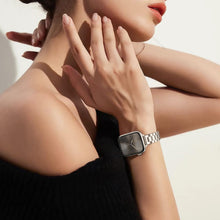 Carica l'immagine nel visualizzatore di Gallery, Sottile Cinturino Compatibile con Cinturino Apple Watch 42(S12-10)/41/40/38mm, Elegante Cinturini in Acciaio Inossidabil