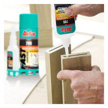 Carica l'immagine nel visualizzatore di Gallery, Akfix 705 colla professionale extra forte con attivatore spray da 200 ml per riparazioni universali ad alta tenuta