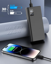 Carica l'immagine nel visualizzatore di Gallery, Power Bank 24000 mAh, power bank piccolo ma forte (USB C Output &amp; Input) 5 A, batteria esterna per cellulare con funzion