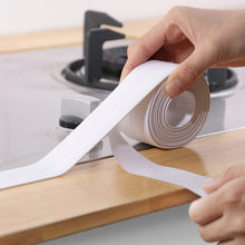 Carica l'immagine nel visualizzatore di Gallery, Romon Nastro Sigillante Impermeabile, Nastro Bordo Autoadesivo in PVC per Piastrelle da Cucina,Bordo Vasca da Bagno (Bia