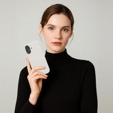 Carica l'immagine nel visualizzatore di Gallery, kwmobile Cover per iPhone 17 Custodia - Back Case per Smartphone in Silicone TPU - Protezione Gommata - bianco