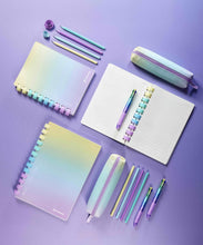 Carica l'immagine nel visualizzatore di Gallery, OSAMA 4 Multi Rainbow Pastel - Penna Multicolore a Sfera 1.0 mm, Penne Colorate 4 Colori Personalizzate Arcobaleno Inchiostro Nero Blu Rosso e Verde, Cancelleria Scuola Ufficio Università e Cartoleria