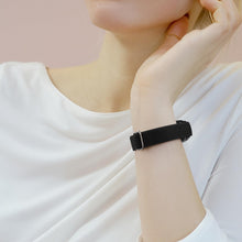 Carica l'immagine nel visualizzatore di Gallery, Vancle Cinturino per Xiaomi Mi Band 8 &amp; Mi Band 9 Orogolio, Elastico Sport Cinturini in Nylon per Xiaomi Mi Smart Band 8