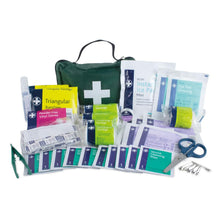 Carica l'immagine nel visualizzatore di Gallery, Lewis-Plast Kit di Primo Soccorso Premium da 90 Pezzi Include Collirio, 2 Pacchi di Ghiaccio e Coperta di Emergenza, Ide