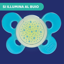 Carica l'immagine nel visualizzatore di Gallery, Chicco Physio Comfort Night Bimbo Succhietto di Silicone, 16-36 Mesi, 2 Pezzi, Colori Assortiti