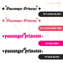 Carica l'immagine nel visualizzatore di Gallery, JEYORZY 4 Pezzi Adesivo Passenger Princess, Accessori Per Auto Principessa Passegger, Adesivi Auto Divertenti "Passenger